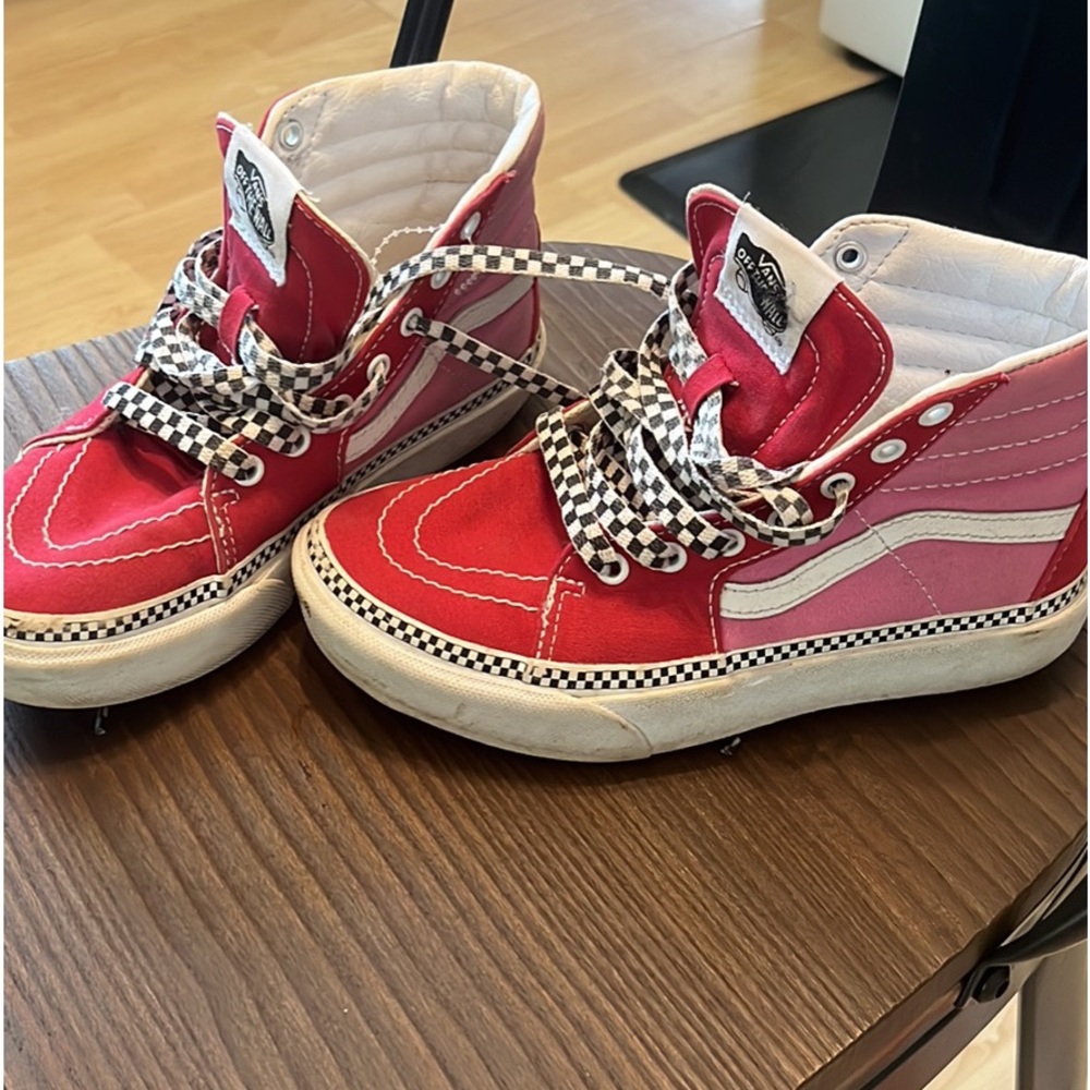 Girl high top vans
